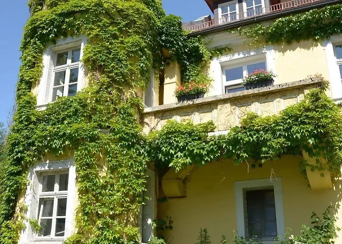 Landschloss Ernestgruen شقة نويالبرنويت
