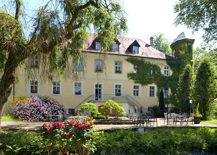 Apartment Landschloss Ernestgruen Neualbenreuth